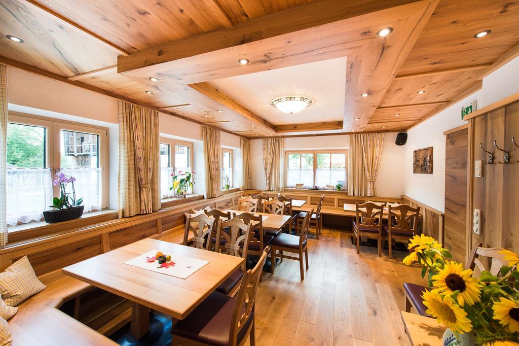 Hotel Gasthof Erbhof Anderlhof Leogang Exterior photo