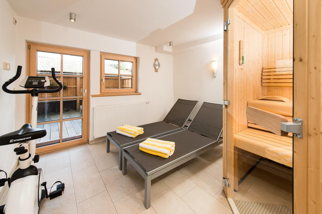 Hotel Gasthof Erbhof Anderlhof Leogang Exterior photo